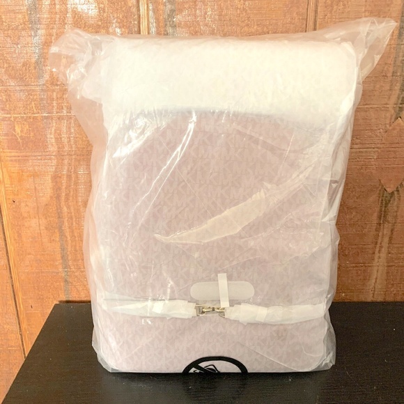 Michael Kors Rhea Zip Medium Backpack (Soft Pink) main image 6